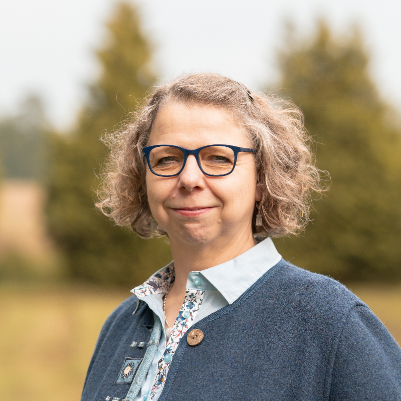  Sabine Craemer-B�cker